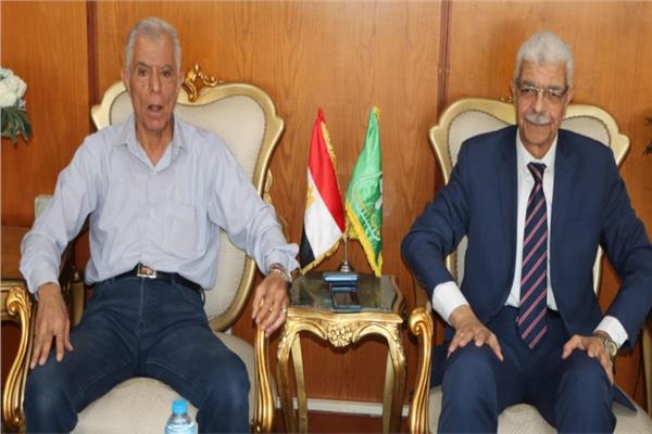 الدكتور أحمد القاصد رئيس جامعة المنوفية