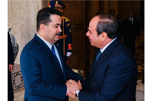 الرئيس عبد الفتاح السيسي خلال لقاء سابق مع رئيس الوزراء العراقي محمد شياع السوداني