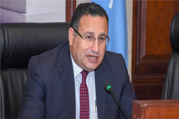 الدكتور عبد العزيز قنصوه، رئيس جامعة الإسكندرية