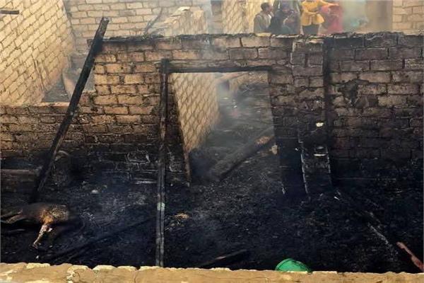 حريق هائل في 4 منازل بقرية ههيا بالمنيا