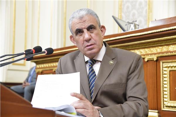 النائب عادل عبد الفضيل، رئيس لجنة القوى العاملة بمجلس النواب
