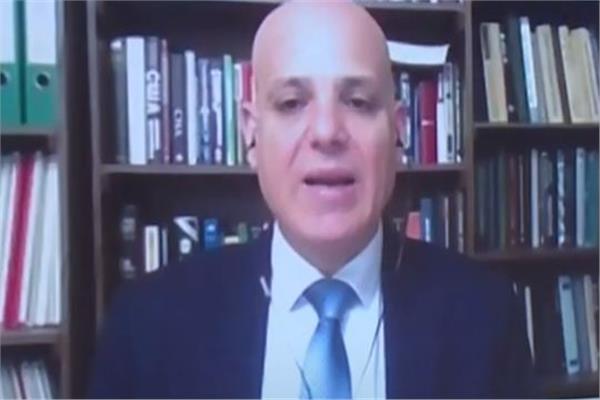 الدكتور آصف ملحم مدير مركز جي إس إم للدراسات