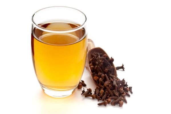 النباتات العطرية القرنفل 