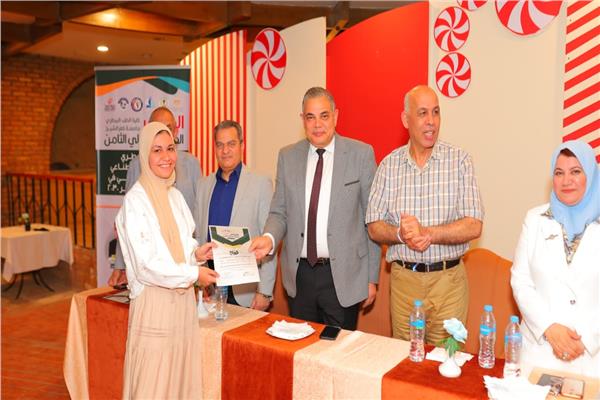 رئيس جامعة كفر الشيخ يشهد ختام فعاليات المؤتمر 