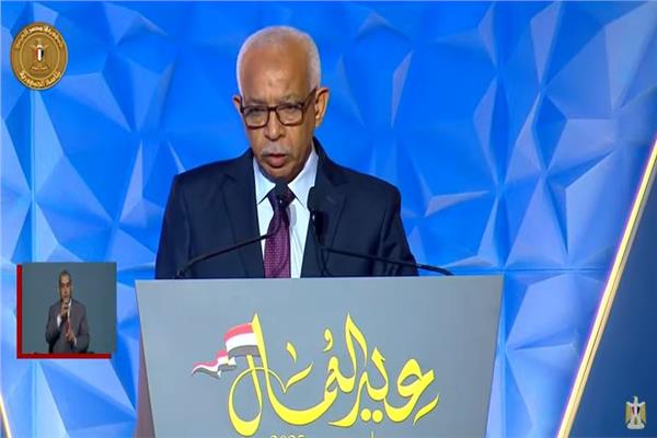 عبد المنعم الجمل، رئيس الاتحاد العام لنقابات عمال مصر