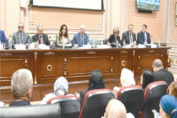 اجتماع اللجنة البرلمانية المشتركة بمجلس النواب
