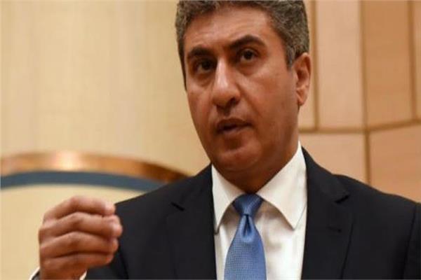 وزير السياحة والآثار