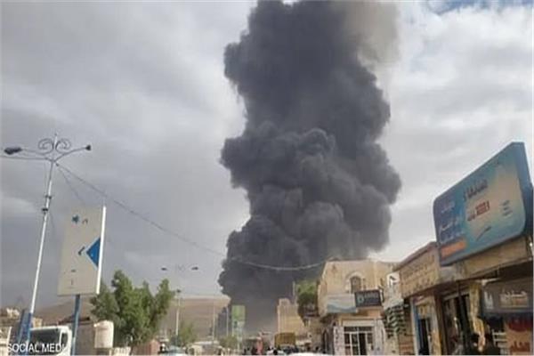 قصف مطار صنعاء الدولي