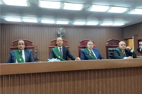 هيئة المحكمة برئاسة المستشار أحمد رفعت النجار