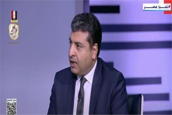 الكاتب الصحفي محمود بسيوني رئيس تحرير الاخبار