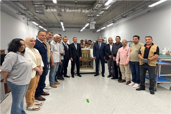 المتحف المصري الكبير يستقبل 163 قطعة من كنوز الملك الذهبي توت عنخ آمون