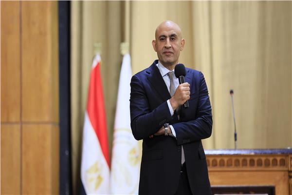  محمد عبد اللطيف وزير التربية والتعليم والتعليم الفني