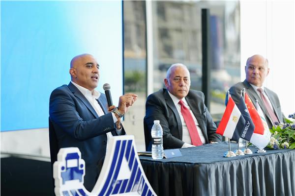 البنك الأهلي المصري يوقع بروتوكول مع مجموعة ابوغالى موتورز