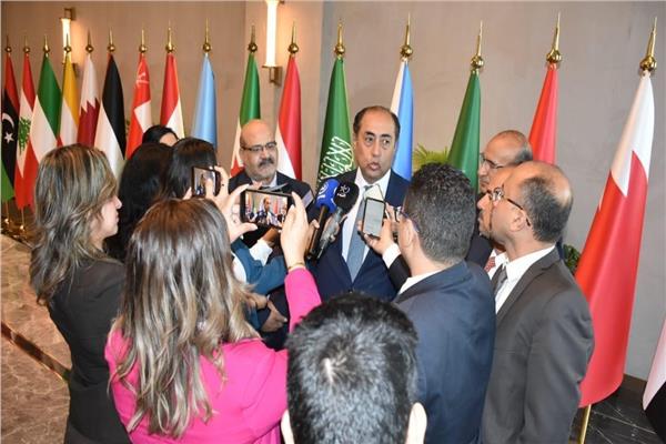 السفير حسام زكي الأمين العام المساعد لجامعة الدول العربية