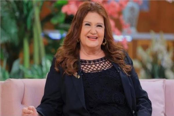  الفنانة ميمي جمال
