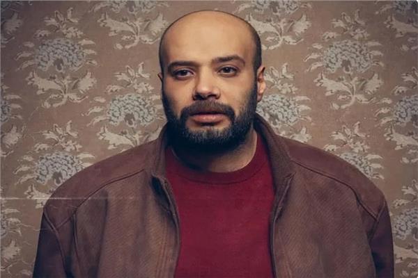 الفنان حاتم صلاح