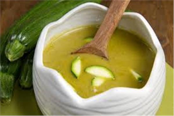 شوربة الكوسة بالنعناع
