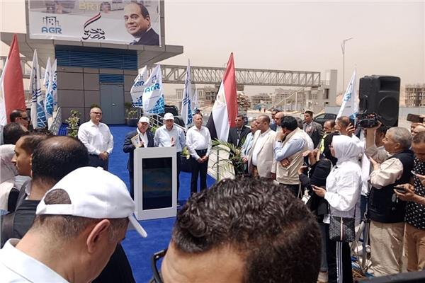 وزير النقل يناشد عدم السير فى الحارات المخصصة للأتوبيس الترددي على الدائري