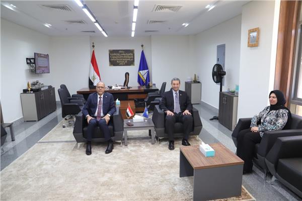 وزير العمل