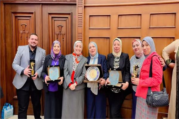 تكريم رموز التمريض بالإسكندرية 