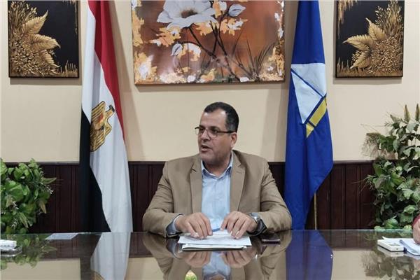ياسر عمارة وكيل وزارة التربية والتعليم بدمياط