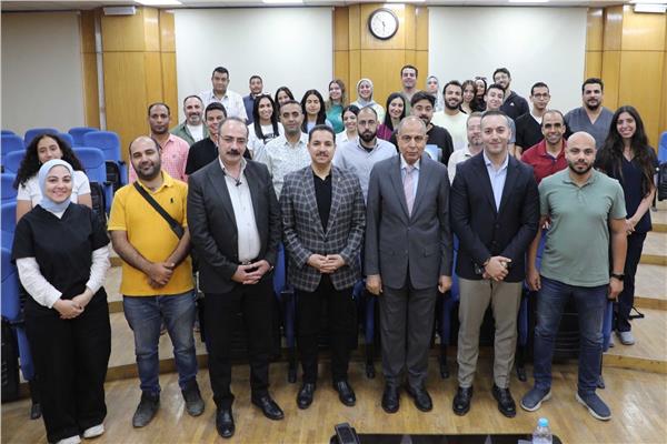 تكريم فريق القافلة الطبية للجامعة البريطانية