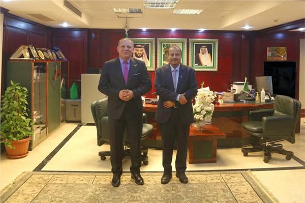 الدكتور منصور بن زيد الخثلان القائم بأعمال الملحقية الثقافية السعودية بمصر