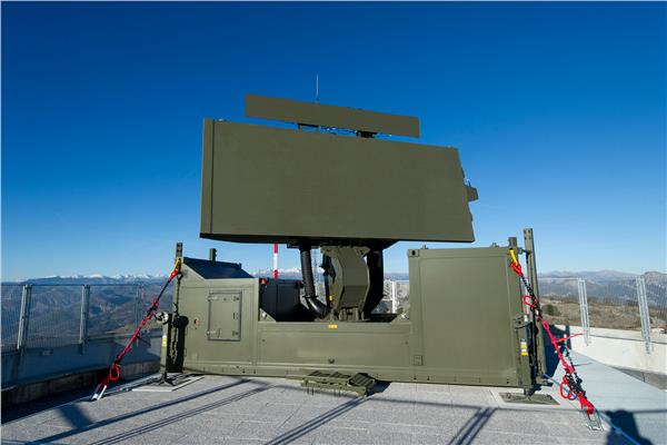 رادارات Thales GM400α المتطورة