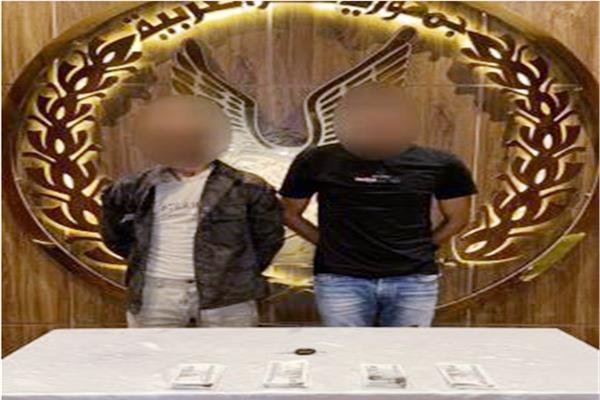 المتهمين