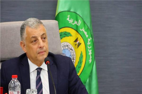 اللواء طيار أكرم محمد جلال محافظ الإسماعيلية