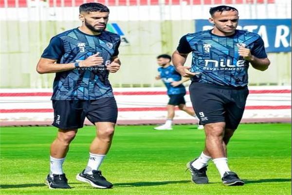 ناصر منسي وبنتايج