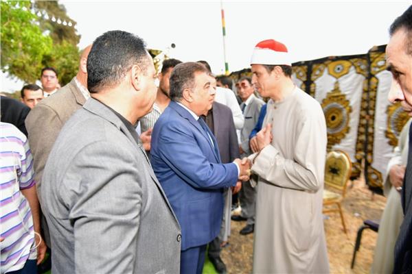اللواء طارق مرزوق محافظ الدقهلية يقدم اً واجب العزاء لأسرة  القارئ الشيخ السيد سعيد