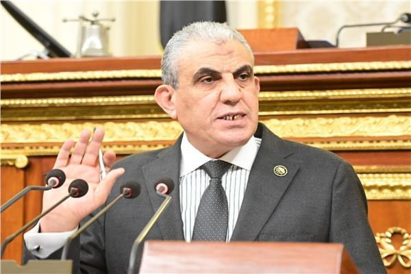 النائب عادل عبد الفضيل عياد