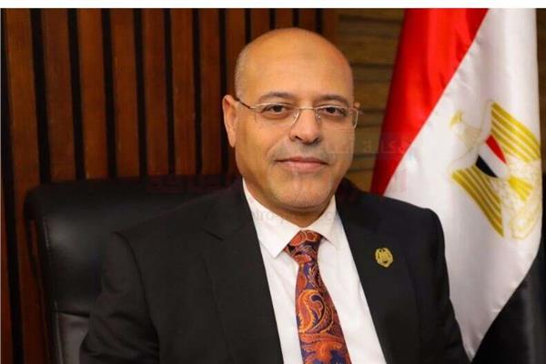 وزير العمل محمد جبران
