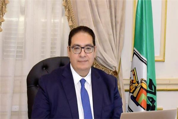  رئيس جامعة القاهرة الدكتور محمد سامى عبدالصادق