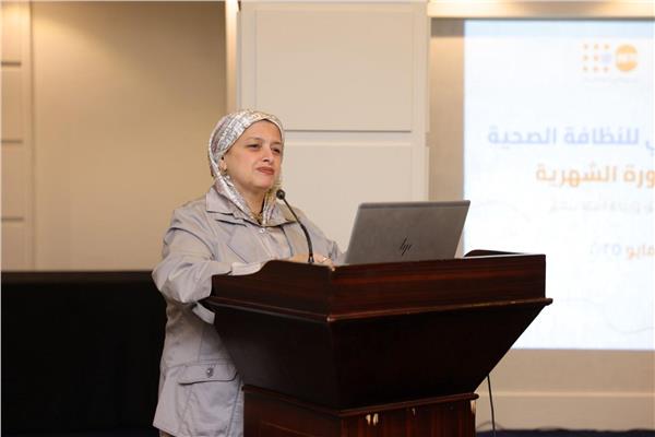  الدكتورة منى العقاد عضوة لجنة الصحة والسكان بالمجلس