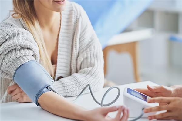  نصائح مهمة لمرضى ضغط الدم المرتفع في عيد الأضحى 2025