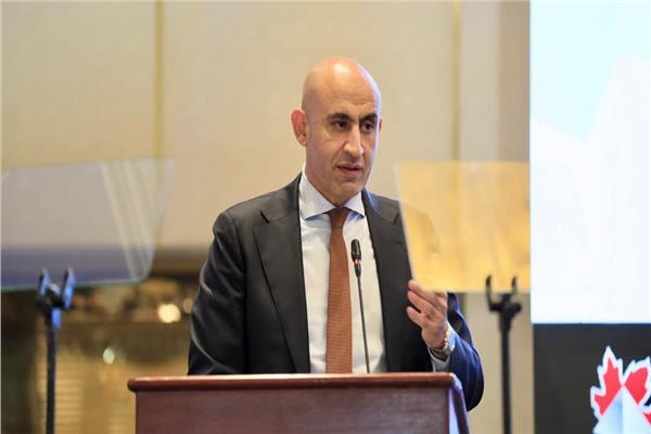 محمد عبد اللطيف، وزير التربية والتعليم