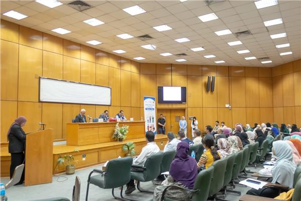 فعاليات ملتقى توظيف خريجي برنامج التدريب المشترك 