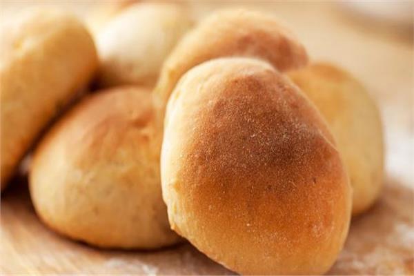 خبز البطاطس المنزلي