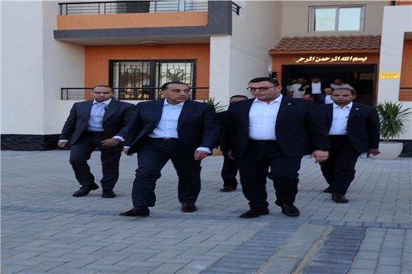 رئيس الوزراء - جانب من الجولة التفقدية