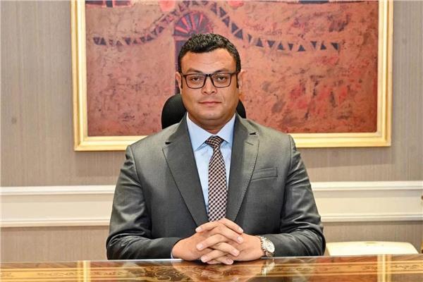  المهندس شريف الشربيني وزير الإسكان والمرافق والمجتمعات العمرانية