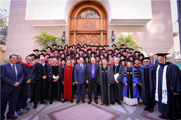 الدكتور القس أندريه زكي رئيس الطائفة الإنجيلية بمصر