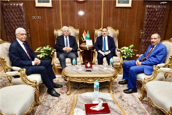 محافظ المنوفية يستقبل وزير التعليم العالي ورئيس الجامعة لافتتاح مركز القياس والتقويم