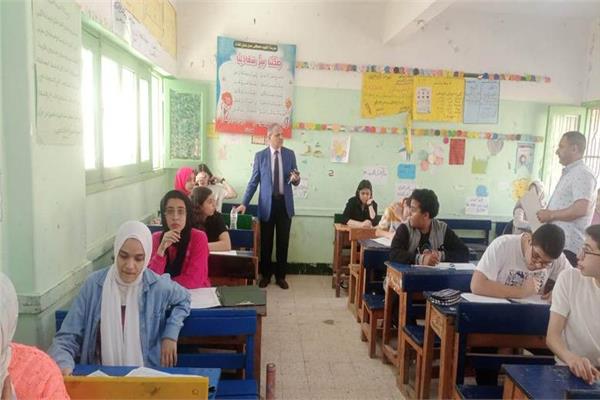 امتحانات الشهادة الإعدادية