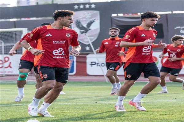 انتظام حمدي فتحي وثلاثي الشباب