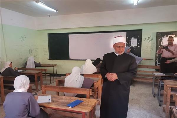 الأزهر يواصل جهوده لضمان أعلى درجات الشفافية والانضباط في سير امتحانات الشهادة الثانوية