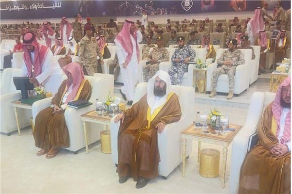 الشيخ الدكتور عبدالرحمن السديس رئيس الشؤون الدينية بالمسجد الحرام والمسجد النبوي