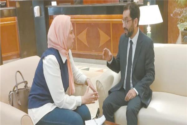 إيهاب القسطاوي خلال حواره مع «الأخبار»