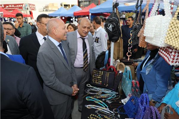 محافظ القاهرة يفتتح بازرا القاهرة الخامس